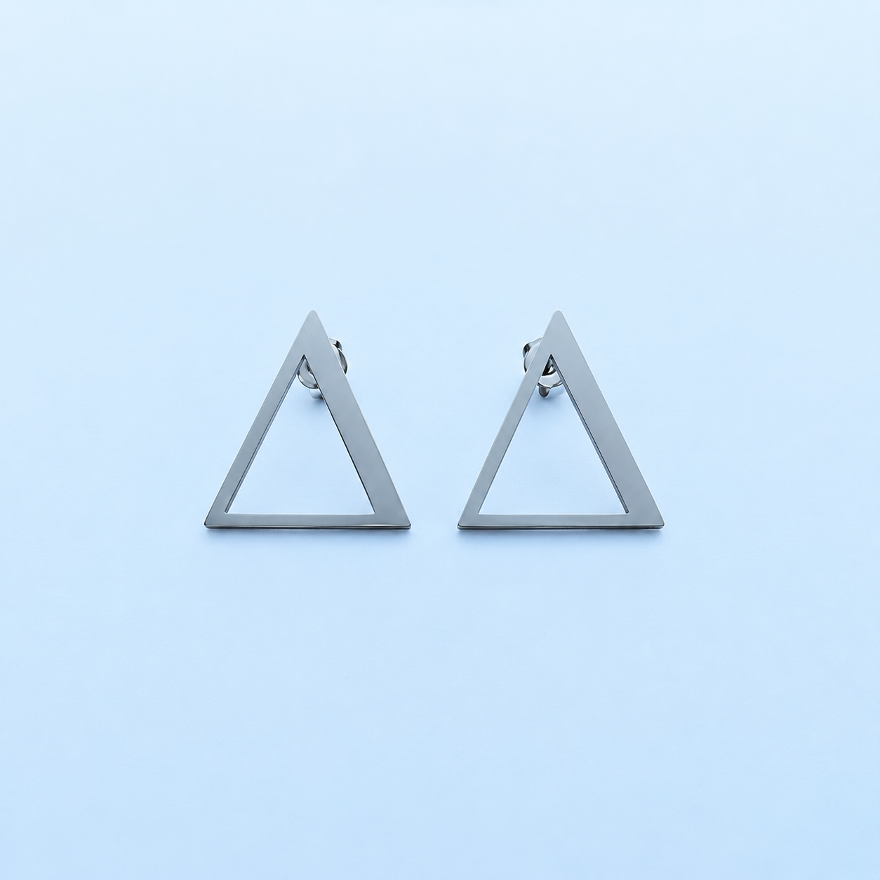 DELTA EARRINGS